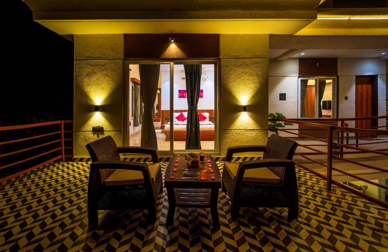 Canvasand By Eease Hospitality Hotel นาโกน ภายนอก รูปภาพ